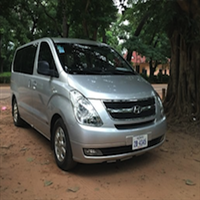 Prive overland transfer van Phnom Phen naar Siem Reap of Battambang