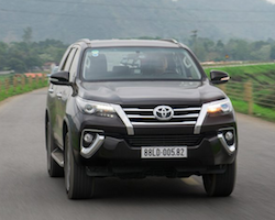 Private transfer from Vang Vieng to Vientiane