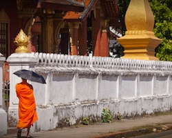 Luang Prabang to Vientiane via Ponsavan and Vang Vieng - 3 Days