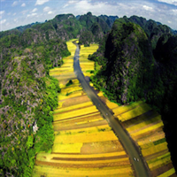 Prive transfer van Halong City of Cat Ba naar Ninh Binh of Hanoi